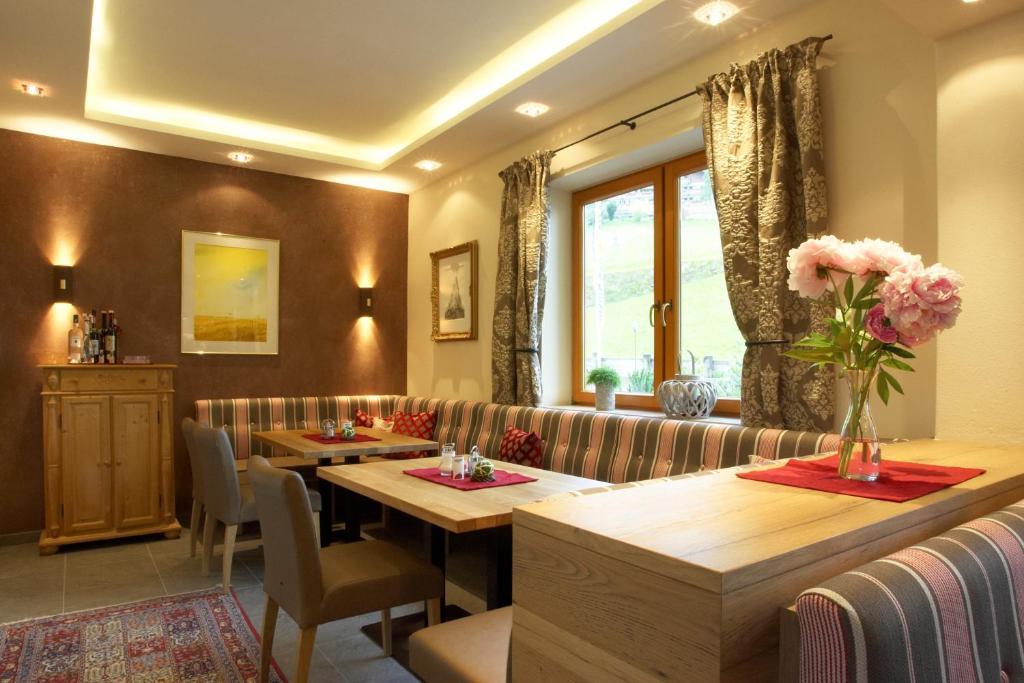 Noichl'S Hotel Garni St. Johann in Tirol Værelse billede